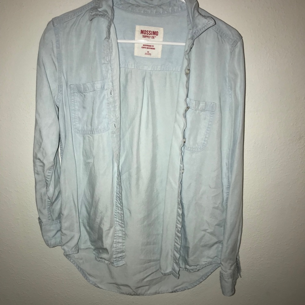 button up - Picture 2 of 5